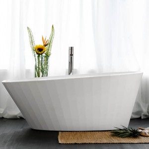 Freestanding bathtub on display at the Immerse Showroom in St. Louis