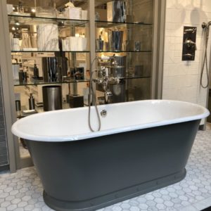 freestanding bath tub and accessories on display at the immerse showroom gallery
