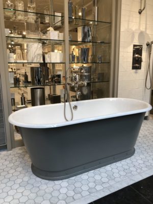 freestanding bath tub and accessories on display at the immerse showroom gallery