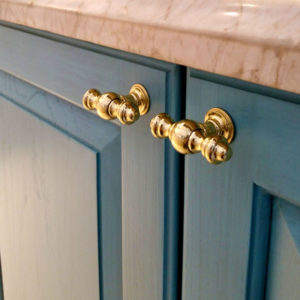 waterstone cabinet hardware and handles on display at the immerse showroom in st. louis